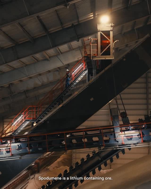 The first of its kind in North America, our new Lithium Refinery ushers in energy independence for the continent.

Our unique process converts raw spodumene ore directly into battery-grade lithium hydroxide, skipping intermediates & yielding cleaner output - this results in greater scalability & capacity to provide lithium for up to 500k EVs per year.

Regionalized access to critical battery minerals creates jobs, cuts emissions & helps accelerate our mission.