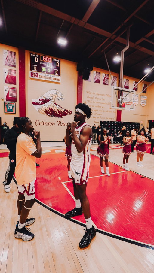Playoff Mode. 😈 @trellallmond_ 

-

-

#basketball #highschoolbasketball #explorepage✨ #viral #reels