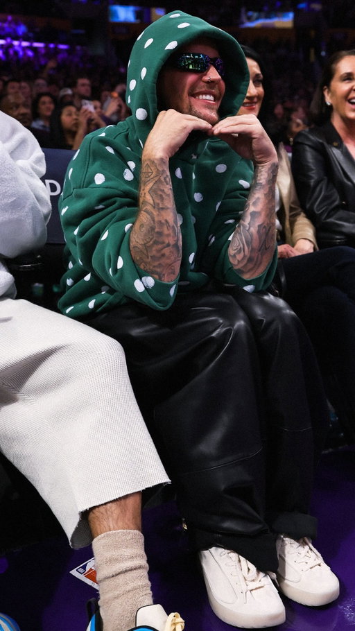 JBiebs courtside 😎