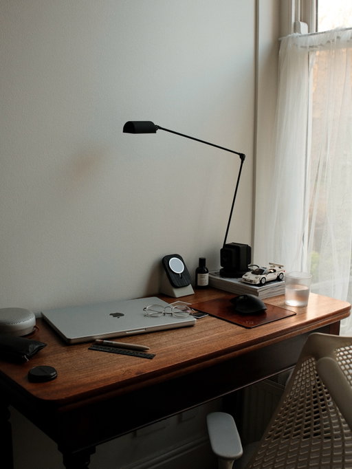 A corner for focus, a moment for joy.

Balancing the weight of the workday with a little bit of heart. It’s about building a setup that rewards you for showing up.

Charlie Brown: Well ~ that is something you can do too Sally.

#desksetup #homestudio #homemoments 
#deskinspiration #curatedhome