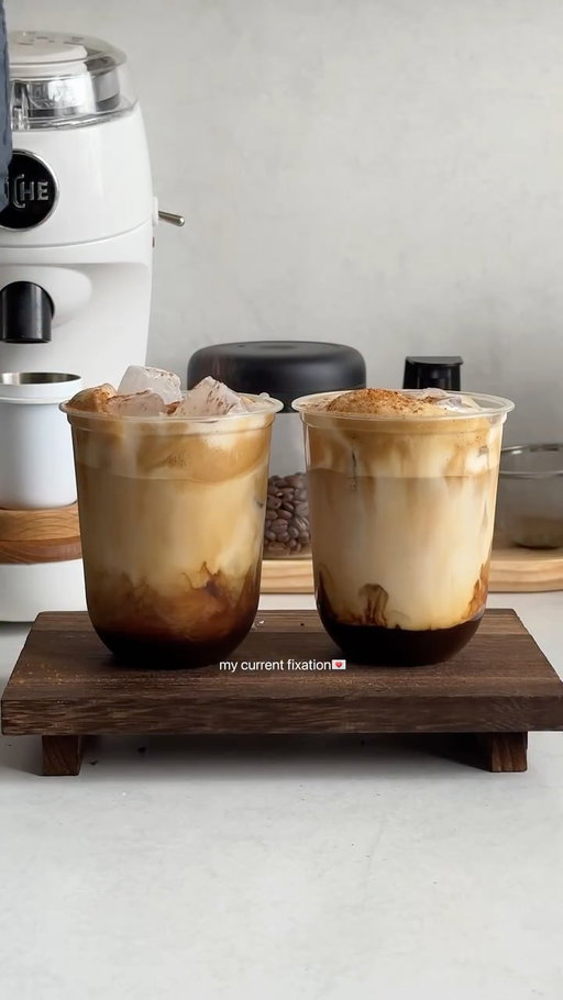 recipe:
1 tbsp brown sugar 
1 tsp white chocolate sauce 
2 tsp instant coffee or double shot espresso 
Approx 2oz water (warm) if using instant coffee
A few *pats* of cinnamon lol 
ice to the brim 
your milk of choice 

#reels #viral #trending #coffee #fyp