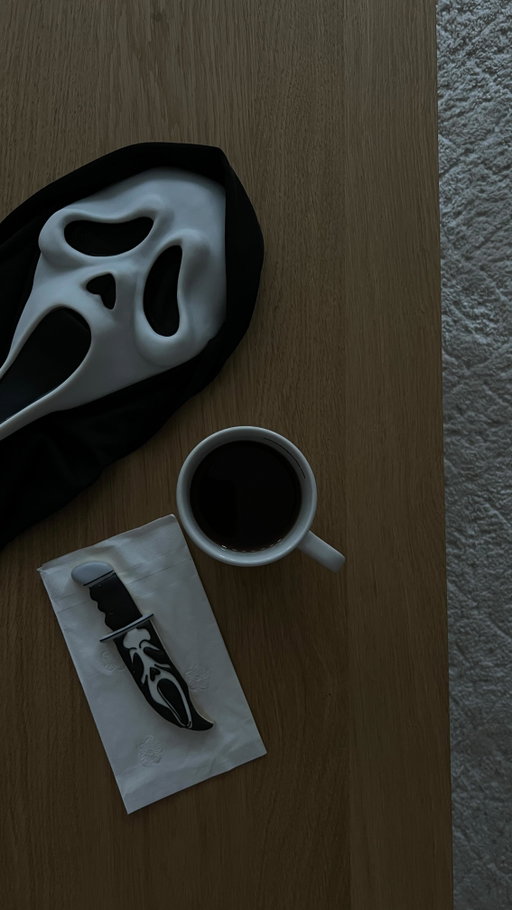 can we like chill for a sec? 🔪

#ghostface #screammovie #scream7 #matthewlillard