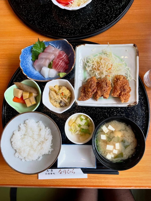 My Tokyo guide is up now on my (new!) substack: first one is for 72 hours of eating in the city.

You’ll be getting weekly guides with neighbourhood spots as well as capital cities I love and have eaten through and some recipes. Live vicariously through me on the other side of the world, as well as a couple london guides sprinkled through and my Euro summer series coming soon so you can get planning on your trips 💌