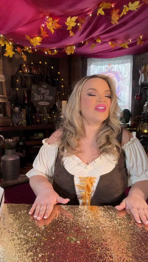 Hear ye, hear ye! A most appealing offer: now at @dominos you can get ANY pizza with ANY toppings for $9.99 through 4/6. it’s the best deal in all the land! #ad