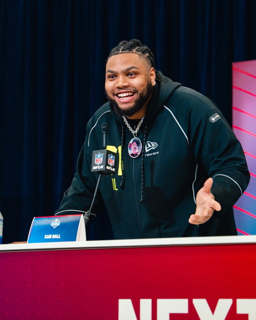 Ladies and gentlemen, Cam Ball 📸

#NFLCombine on @nflnetwork