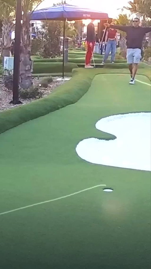 Putt for dough 🤑