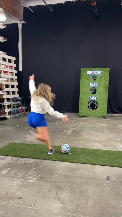Is it soccer or futbol⁉️easy, Hard, IMPOSSIBLE‼️⚽️

#soccer #trickshot #fifa #worldcup #futbol