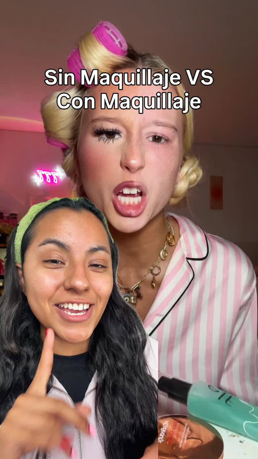 Intenté hacer el Trend “Sin Maquillaje VS Con Maquillaje”😱 A ver si me sale😂 
-
-
#michmoon #makeup #trend #behindthescenes #tutorial