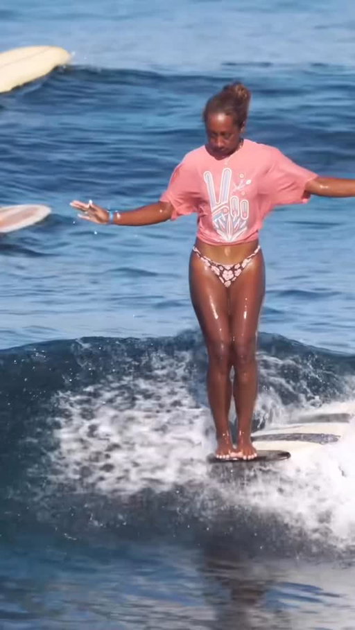 Can’t believe it’s already been 1month since I was in the Philippines 🇵🇭 … such an amazing time and just remembering my last day and how fun the waves were 💙💙 see you again in the fall! :)
.
.
🎥: @mike_eijansantos 
.
.
#surfergirlstyle #representation #sanjuanlaunion #longboarder #philippines