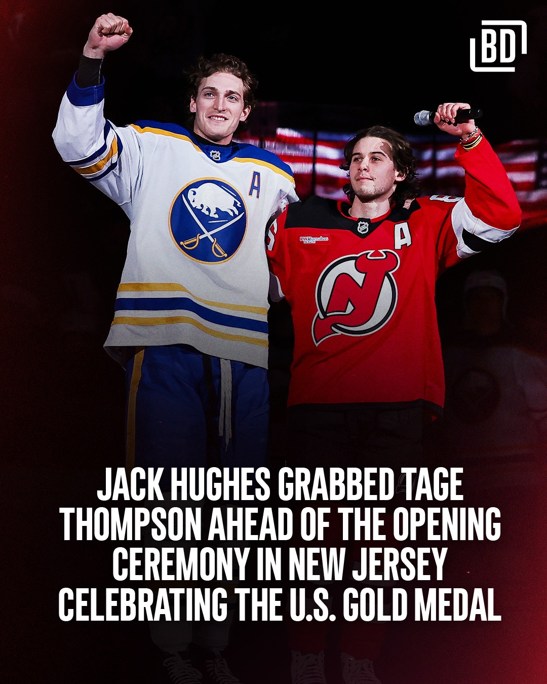 A cool moment in New Jersey ahead of puck drop as Jack Hughes grabbed his US teammate Tage Thompson for a standing ovation from the crowd! 🙌

(via @sportscenter)