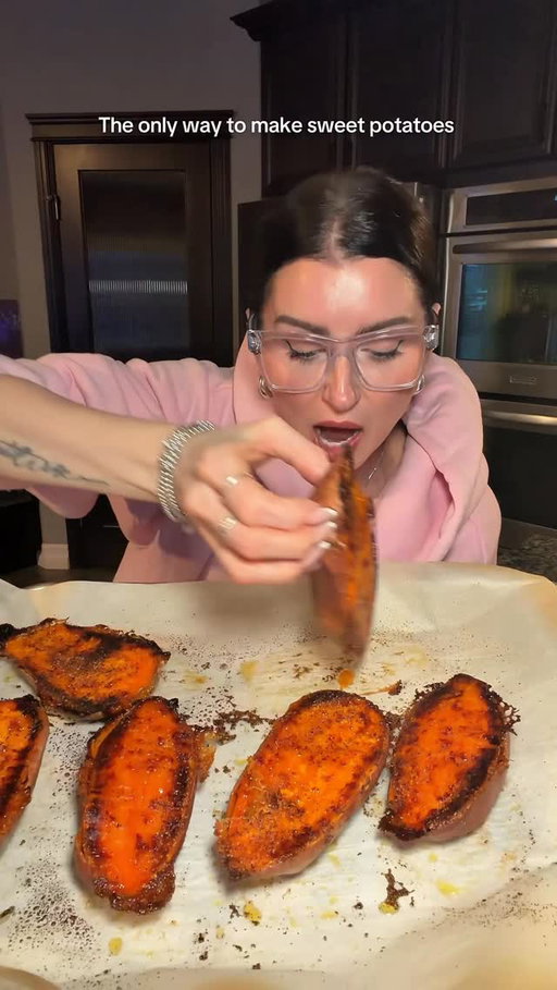 I’ve been making sweet potatoes this way for years and years. It’s so easy and works out every time! 

Preheat the over to 375F 
Wash your sweet potatoes throughly 
Cut them in half lengthwise 
Spray with avocado oil ( or oil of your choice) 
Sprinkle with spices:
I use granulated garlic, onion powder & black pepper 
Flip them over so the cut side faces down and spray the oil on the back side as well

Bake for 45min to 1 hour 

Perfect every time 🩷
I could eat sweet potatoes everyday…anyone else? 

P.S. Romeo feels the need to bark every time film 😂

#sweetpotatoes