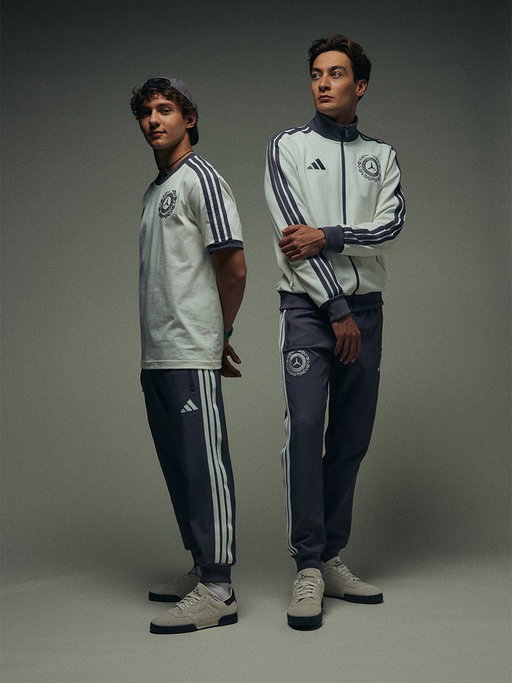 A legacy that never fades.

Introducing the 2026 Silver Arrows collection, where performance meets timeless tradition.