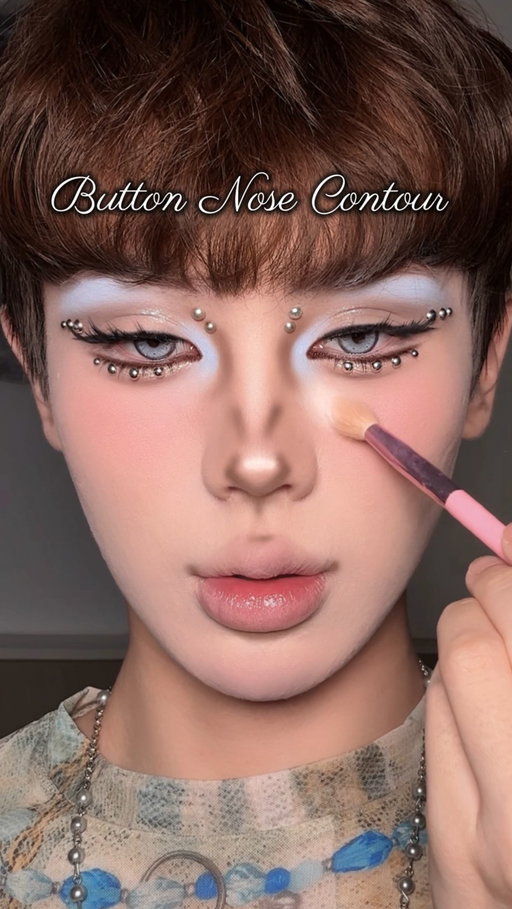 𝐁𝐮𝐭𝐭𝐨𝐧 𝐍𝐨𝐬𝐞 𝐂𝐨𝐧𝐭𝐨𝐮𝐫 🪄 
✶ 𝗽𝗿𝗼𝗱𝘂𝗰𝘁𝘀 𝘂𝘀𝗲𝗱
@flowerknows_global cloud collar contour palette 02 
moonlight mermaid blush siren melody
Use Code KENNY for 5% off 𓂃˖✿𝜗𝜚
#nosecontour#buttonnose#makeuptutorial