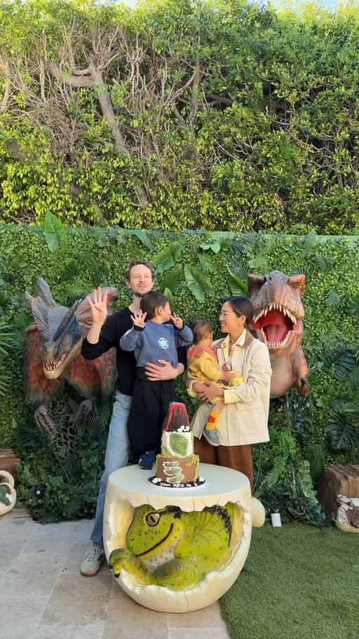 Somehow we pulled off another dinosaur-themed birthday for Teo! 🦖 The biggest challenge was making it entertaining for 40+ kids while keeping it somewhat stress-free for the parents. 
We used @minted for all of our stationery and set up different stations and activities for the kids, including a giant bounce house. Sensory art tables where they could create their own dinosaur island, a claw machine so kids could win their own prizes instead of traditional goodie bags, face painting, a fruit cart, and more.
I had so much fun planning this birthday party! I’d love to be a kid’s birthday planner 😂 Also, Teo had an ‘active’ volcano dinosaur cake! 🎂

P.S. all our signs and stickers are from @minted and they’re offering 20% off all Minted stationery and gifts. Use: AIMEE