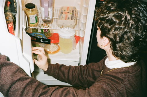 How much can you learn about someone through their fridge? (Or their judgment of one).

Thank you Gabi for allowing us into your space.

#gold200 #filmlovephotography #friends #pointandshoot
