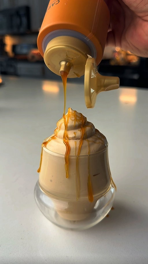 Part 4 of my viral shaken espresso series.
Bottle Shaken Espresso.

RECIPE:�1 shot espresso�Heavy whipping cream�Powdered sugar�Pinch of salt

HOW TO:�Add espresso, powdered sugar, cream, and salt into a sealed bottle.�Shake until you hear the clapping sound — that’s when the texture is right.�Pour over ice and finish with caramel drizzle or cocoa powder.

Simple ingredients. Surprisingly smooth texture. Extremely satisfying result.

Save this and try it. Part 5 coming next.

#shakenespresso #icedcoffeerecipe #creativecoffee #homebarista #coffeeinspiration viralcoffee