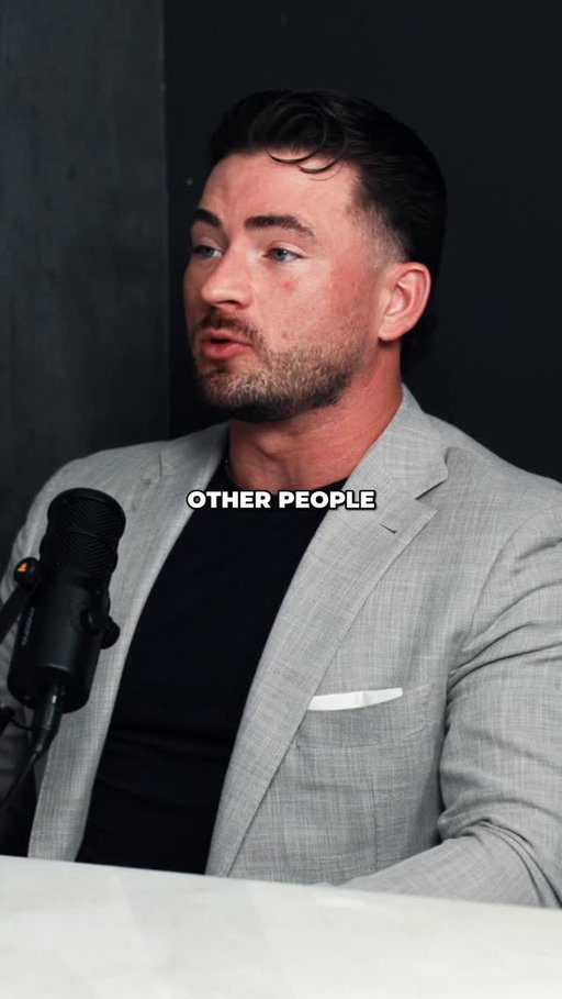 This makes networking GENUINE and easy 

You can watch the full episode of @carveyourpathpodcast on YouTube, Spotify, and Apple Podcasts. 

_____________________

⚡️DM me ‘SIAS’ to become a SAVAGE in a Suit

_____________________

🛒 code ZAN
🔹@eliteliving.health
🔹@propercloth
🔹@ultrapouches
🔹@fuelchef

#fitness #finance #wallstreet #gymculture #networking