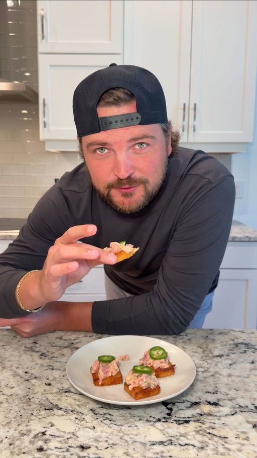 Spicy Tuna Crispy Rice with @chosenfoods Mayo and Avocado oil ⬇️ Recipe ⬇️

2 cups sushi rice
2 tbsp rice vinegar
1 tbsp sugar
2 tsp salt
Avocado Oil @chosenfoods 
Sushi-grade tuna, finely diced 
Mayo @chosenfoods
Hot sauce (to taste)
Soy sauce (to taste)
1 tbsp everything but bagel seasoning 
1 tsp fresh lime juice
2 tbsp green onion, chopped 
2 jalapeños, sliced

Start by rinsing rice in some cold water. Repeat 3-5 times so water is clear. Cook rice per package directions. Once cooked, add vinegar, sugar and salt. Combine and let cool for 10 minutes. Scoop it into a sheet pan lined with plastic wrap, firmly press down and make sure it’s evenly distributed. Take another sheet of plastic wrap and place over the rice. Add another pan moron to weigh down the rice. Place in the fridge for a minimum of 4 hours, the longer the better. Take it out and cut it into squares. Fry in oil at a 375 degrees for a minute on each side or until golden. Remove from oil and set aside.
In a medium size bowl, combine tuna, mayo, hot sauce, soy sauce, green onion and seasoning. Mix and place a dollop on a fried rice square. Garnish with a jalapeño slice. 

#ChosenPartner #Recipe #Cooking