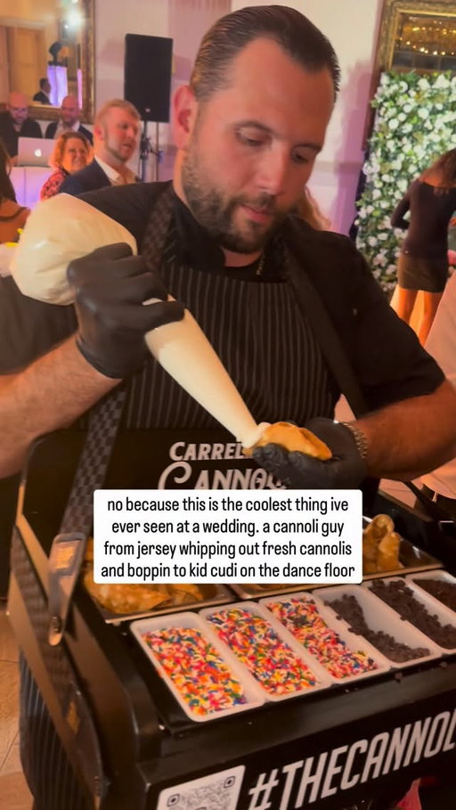 This is your sign to have The Cannoli Guy at your wedding🇮🇹💍

The dance floor was POPPIN when @carrellodicannoli came out🙌🎉

If you are a bride in NY, NJ, CT or FL you HAVE to add this to your wedding😍✨

@kidcudi 🤘

#weddingideas #2026bride #thecannoliguy #thekaylamurphy #fyp