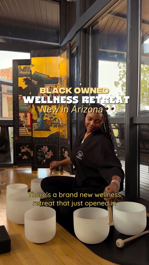 ✨Sedona’s First Black Woman-Owned Wellness Retreat✨

Okay but no… this wasn’t a “cute little Sedona trip.”
This was a full nervous system reset.

I spent 3 days at The Jenesis House in Sedona, founded by Jenesis Laforcarde, a Black and Asian founder who intentionally infused both cultures into the rituals, design, and overall energy of the space. You can feel the intention the second you walk in.

Our retreat included:

-Sunrise yoga with sound healing overlooking the red rocks
-Poolside sound baths
-A grounding bath ritual
-On-site facials + spa treatments
-Pool + hot tub resets
-Nearby hiking trails for that Sedona nature moment
-Unlimited tea room access (the chai? I was in there daily.)
🍽️ All meals included: breakfast, lunch, dinner and the chef is genuinely top tier.

You’re close enough to explore Sedona tourist spots, but the whole point is to slow down. Move intentionally. Be still.

And honestly? With everything I’ve had going on lately, this forced me to chill in the best way.

You can book a full 3-day wellness retreat or even grab a day pass if that’s more your speed.

If you’ve been searching for:
• a Sedona wellness retreat
• a Black woman-owned resort
• sound healing + yoga in Arizona
• or just somewhere to reset

Save this for your next Arizona trip. 🌵✨ #arizonaplaces
.
.
.
.

#arizona #sedona #wellnessretreats #thejenesishouse