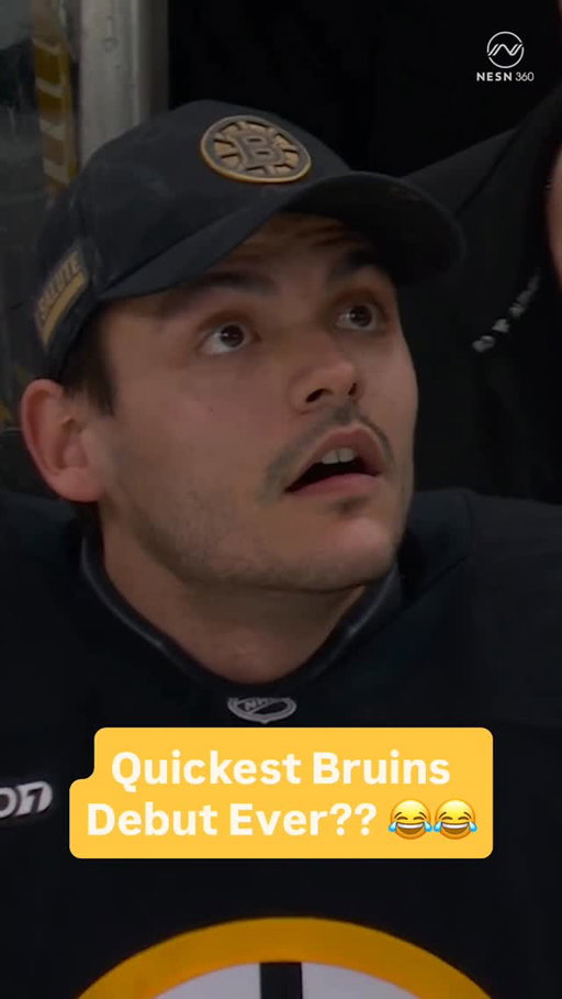 Michael DiPietro entered the game after Joonas Korpisalo was pulled by a concussion spotter…

His Bruins debut lasted just a few minutes, until Korpisalo returned to the game 😂