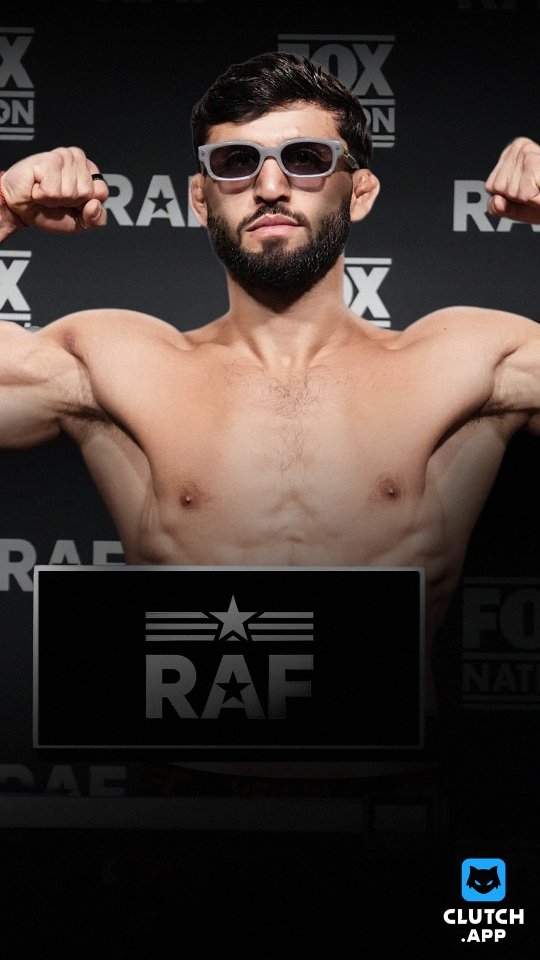 What happens if Arman Tsarukyan misses weight this Saturday at RAF? Would Georgio Poullas still agree to fight?👀

#ufc #wrestling #armantsarukyan #georgiopoullas