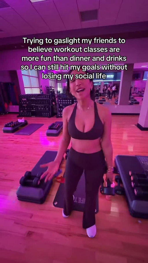 Friends that get fit together 💕💕 love you @mrsbrittanymason