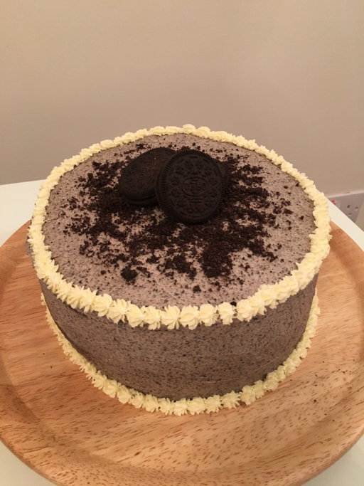 So today is my 10 year anniversary of “going all in”. Deciding to quit my job and follow my dream of baking for a living. But let me tell you, it’s been a long journey to get to where I am today. To be honest, I couldn’t really bake. I took my shirt off and that was the extent of it! This is just a selection of my bakes 😂 But I made wonky cakes, took photos against my bathroom wall, filtered the life out of instagram pictures, but everything was a lesson and got me to where I am today. If you’d have told me on that day, 10 years later, I’d be about to publish my second baking book, I would have laughed at you. Everyone starts somewhere. And if you’re just getting into baking or looking to level up what you already make, I hope I can put all my failures to use, to teach and inspire you in the kitchen. The Science of Baking has been a one of the most challenging things I’ve ever worked on but I couldn’t be more proud to have my name on it and I can’t wait for you guys to get it too and if it can just be that little spark for you then I’ll be happy! Less than 2 weeks to go now, get your pre-order in (link in my bio!!)