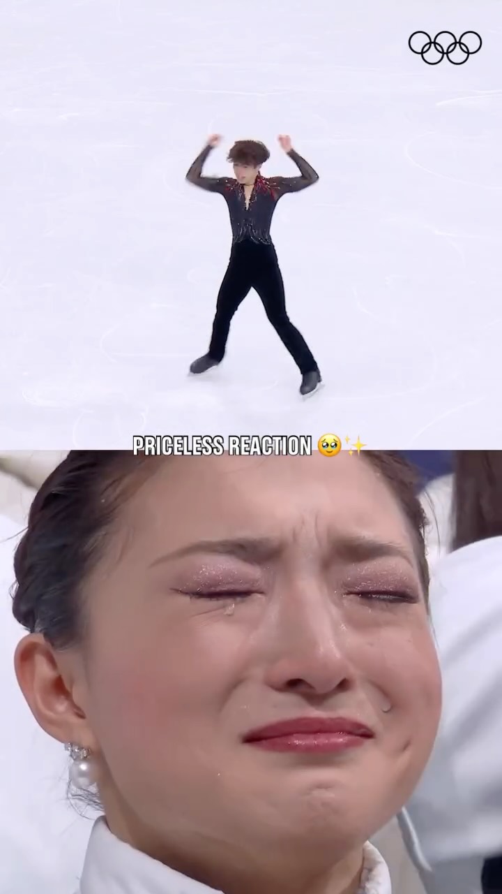 No words... 🥹

Team Japan's reaction to Sato Shun's performance in the #MilanoCortina2026 team event is everything. ❤️

#Olympics #WinterOlympics #FigureSkating #MilanFigureSkating