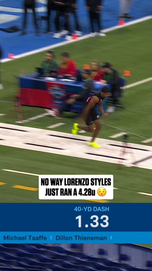 "take that lil bro" - @lorenzostyles_, probably 😤

2026 NFL Combine on @nflnetwork
Stream on @NFLPlus