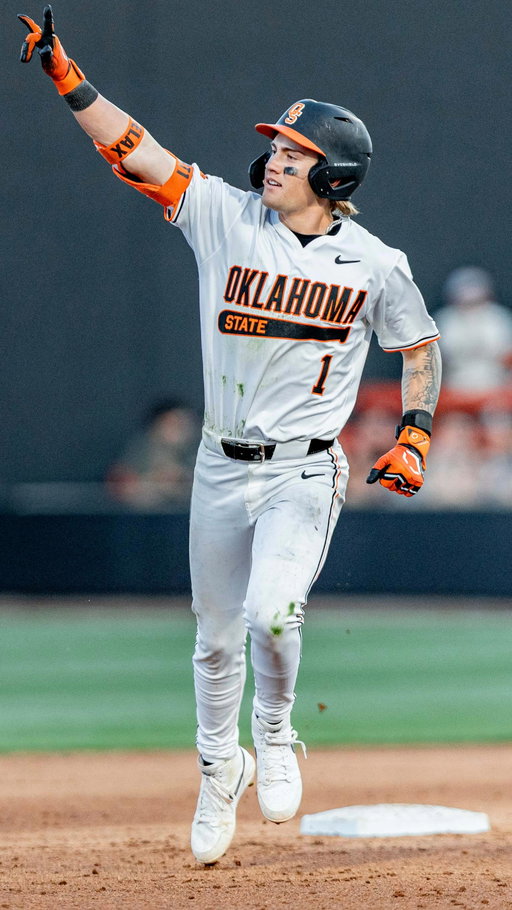 GET. OUT. BALL.

@brocktthompson launches his first homer of the season to get the Cowboys some insurance runs

#GoPokes