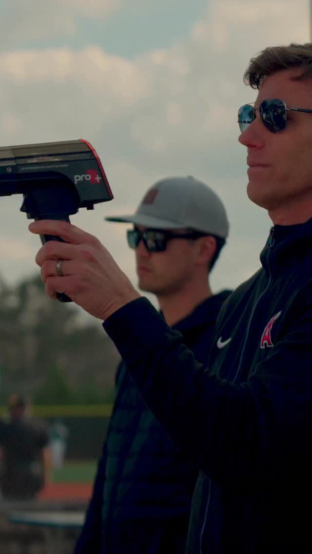 Joseph Contreras SHOVED 🔥

7 IP, 1 H, 10 Ks, T-FB 96 

Next up: World Baseball Classic 🫡