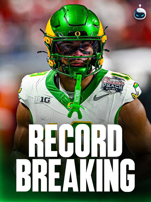 OH MY KENYON SADIQ 🤯

Oregon TE Kenyon Sadiq reached a maximum speed of 23.24 MPH on his 4.39-second 40-yard dash at the 2026 NFL Combine. This is the fastest time by a TE since 2006.

That is also the exact same top speed that Jahmyr Gibbs ran when he posted a 4.36-second 40 time in 2023.