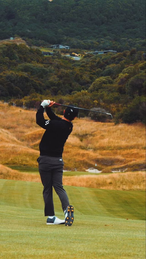 @wehitfairways_com 
@takomogolf @mitsubishigolf 
@ripitgrips @thekinlochclub