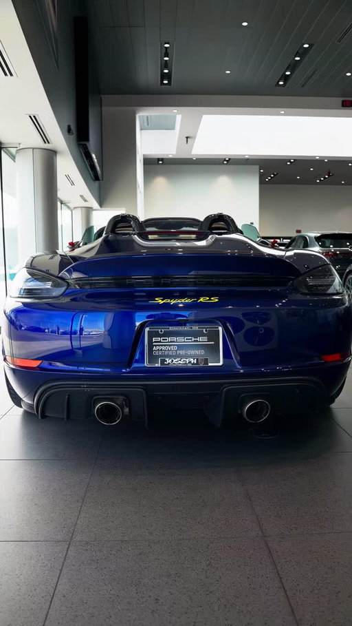Porsche GT4 RS Weissack 

🎥 @exquisitemedia_ 
Dealership @kings_porsche 
#porsche #porschedealership #gt4rs #weissack #carsofinstagram