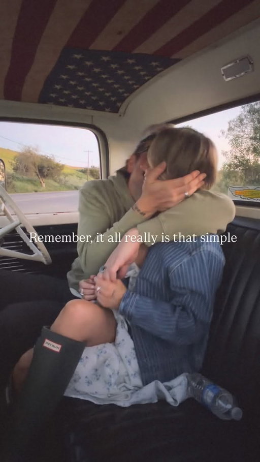 A ten minute drive & some good bench seat laughs 💌