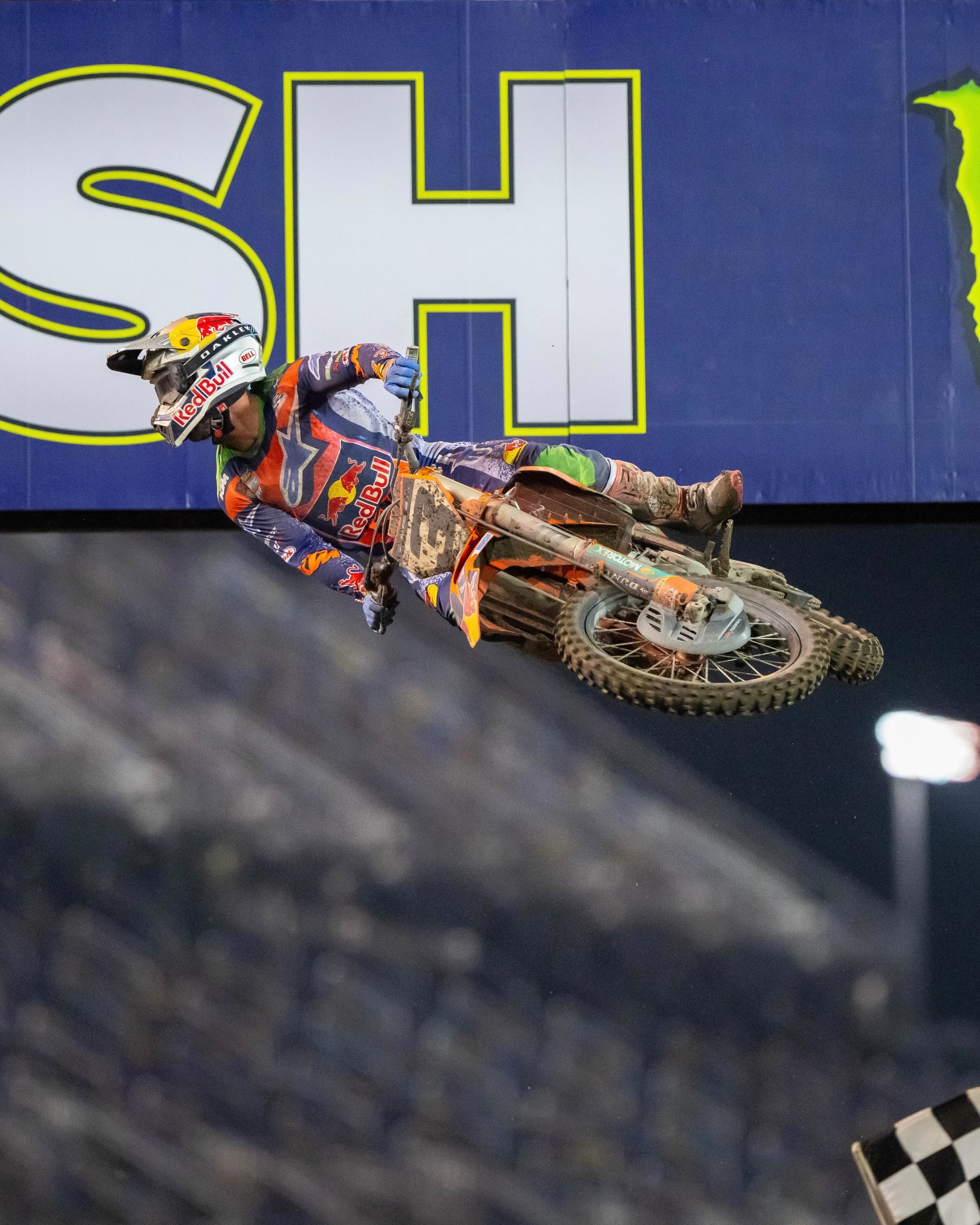 Eight-time Daytona Supercross WINNER! 🏆

Eli Tomac and Red Bull KTM Factory Racing race to the 450SX victory at Round 8.

Awesome job, team! 🙌🍾

#KTM #ReadyToRace #Supercross #SMX