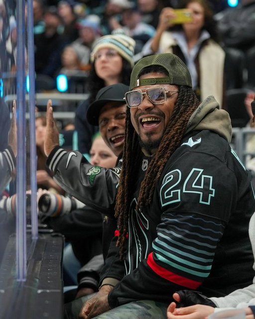 BEASTMODE!!!

Always a pleasure having Marshawn Lynch in The Deep!