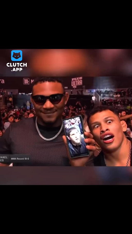 Lazy Boy y Michael Morales 😂😂😂

Michael Morales quiere luchar contra el Islam