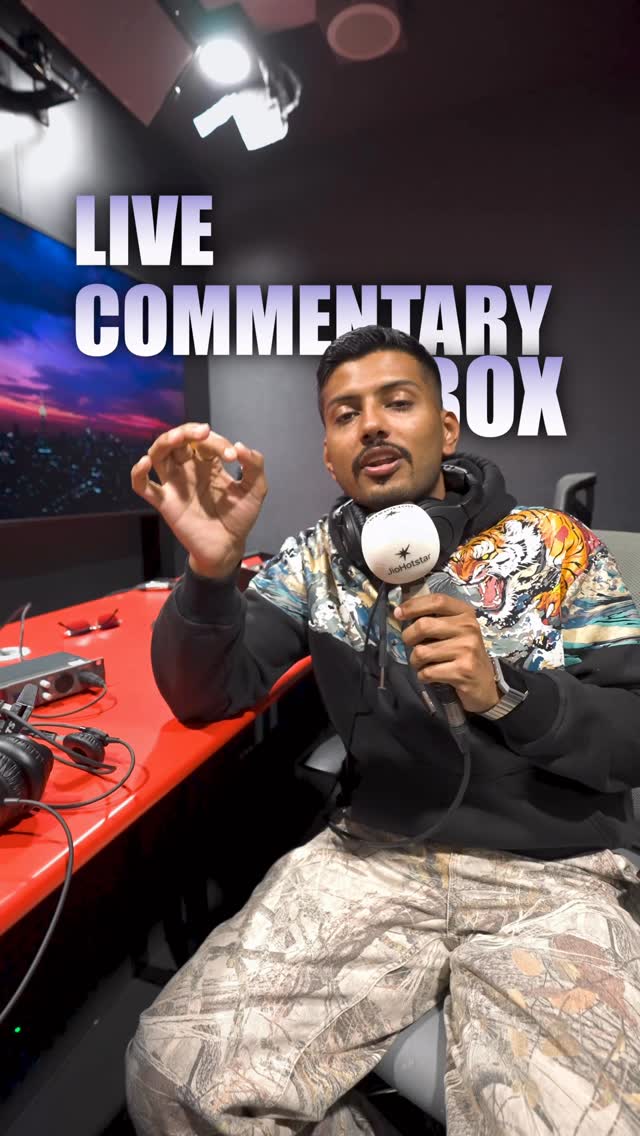 How does live match commentary work? 🎙️🏏

Catch the world cup on 
@starsportsindia @jiohotstar 

#t20creatorclub 
#t20worldcup 
#t20worldcup2026 #india