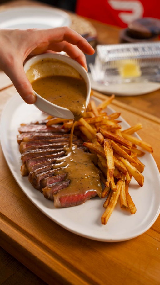 #ad More savings means more steak dinners. Girl math. @doordash Get $0 delivery fees on eligible orders with DashPass. #Doordashpartner #dashpass #doordash #doordashgroceries