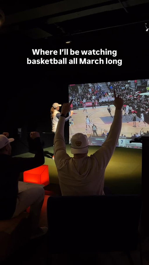 The ultimate viewing experience! 🏀⛳️