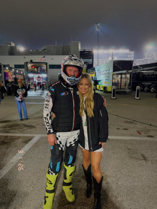 Daytonaaaa is always a favorite stop ❤️‍🔥

so proud of @shanemcelrath_ , made some good progress 🫶🏼He puts in soo much work, so it’s rewarding seeing it pay off a little at a time!