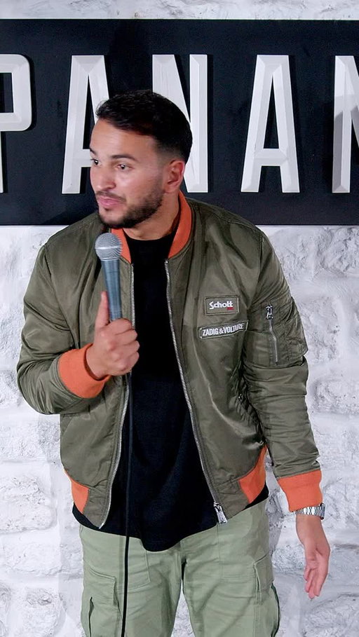 Je l'aime trop mon voisin Michel 🤣

Spectacle à Paris tous les dimanches et en tournée dans toute la France lien dans ma bio 😊