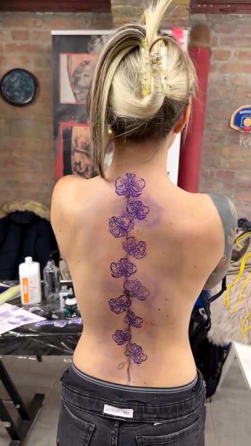 új projekt🌸 1.alkalom #orchidtattoo @ph_tattoos_