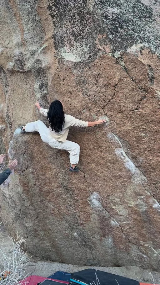 Getting some big moves dialed in!! Here’s my shorty beta recommendation for Twin Cracks V9 (I’m 5’3” +1).

On top of working the Swarm, buying the Hostel, chairing the AAC Board, and hosting the Mellow film tour premiere… I’m partnering with @recleague.hq to get all my favorite recommendations together in one, organized spot.

If you’ve ever wondered what I’m wearing, how I’m training, who my most effective physios have been, where I recommend to climb in Bishop and other great zones - click the link in bio for my Rec League!

$5/month gets you the good stuff - my favorite Bishop classics (working on a lowball list right now lol) and members-only Q&As where your comments get direct, personalized responses from me. I’m still building everything out and adding new recommendations every week!

Let’s chat tips, training, clothes, gear, food, and anything you want to pick my brain about 😊 Hope to see you on my subscribers list!

@recleague.hq
