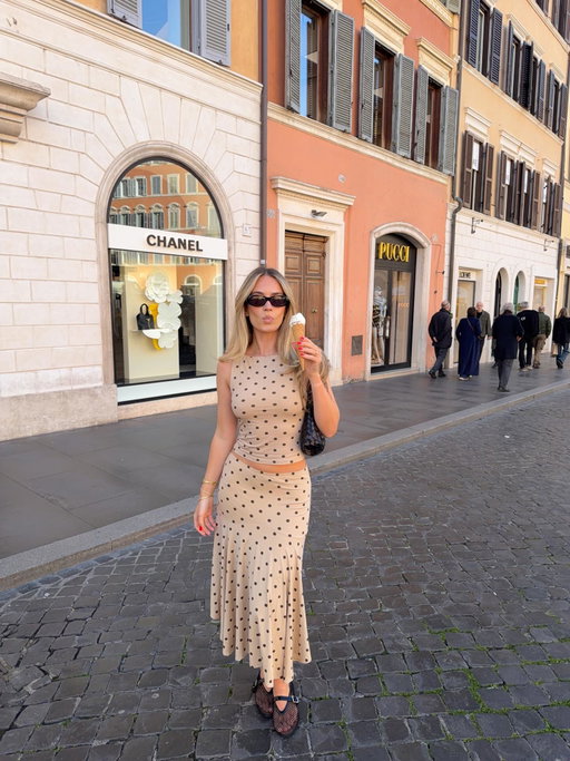 runnin around rome!!✨🇮🇹🍝❣️