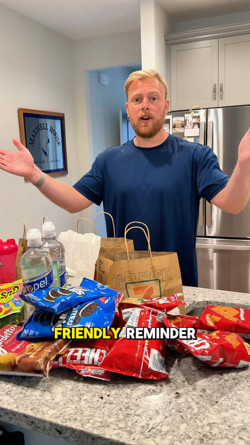If you happen to get stuck in the middle seat on an ✈️ between Courtney and I - we will supply you with all the free snacks 👀🤝