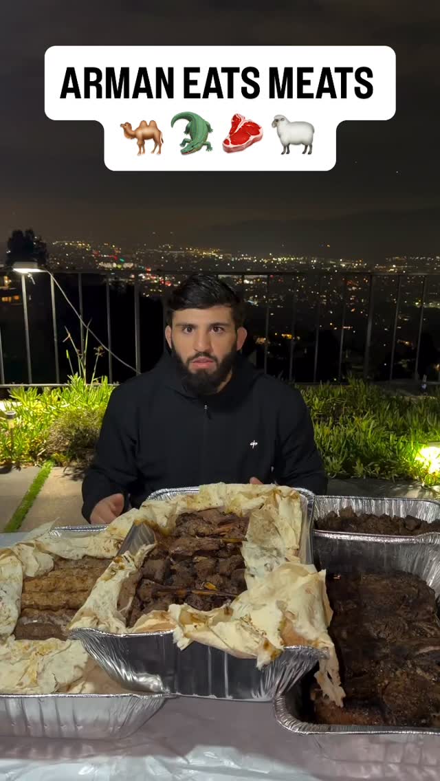 Arman Tsarukyan via IG

“We have alligator, camel, lamb, beef and steak.” 😳

#fblifestyle #foodie #armantsarukyan #ufc