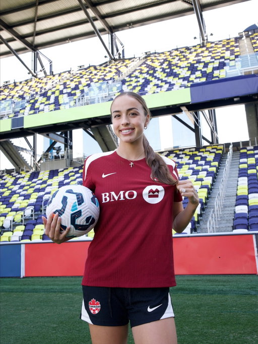 So excited to share that @bmocanada has joined the team and is now the official bank of @CanadaSoccer! I’ve been fortunate to work with BMO for over three years, and now I can proudly rep their logo on our training kit too! #ad #partner